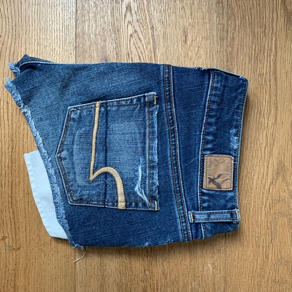 American Eagle shorts - Picture 2 of 3